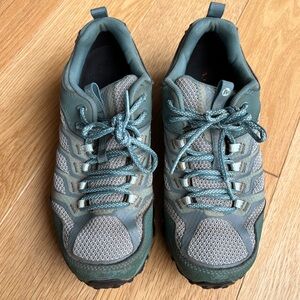 Merrell Teal and Gray Women's Hiking Shoes